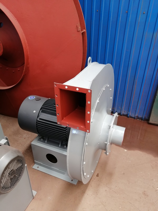 熔噴布風(fēng)機(jī)3.jpg